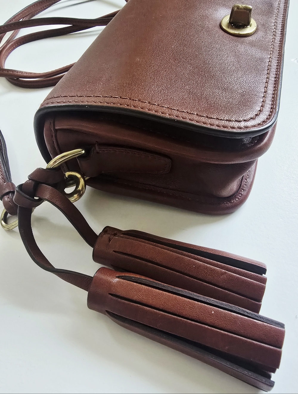 COACH VTG Y2k Legacy Cognac Leather Penny Crossbody Purse Tassels Turnlock - Picture 12 of 16